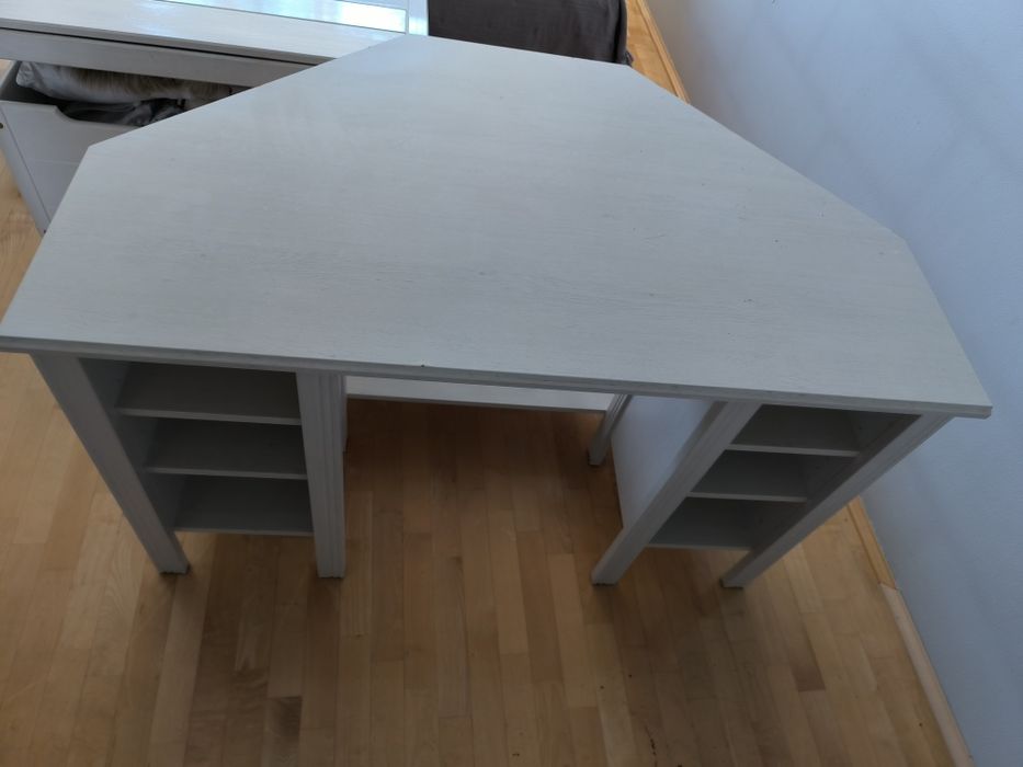 Biurko szkolne ikea w dobrym stanie