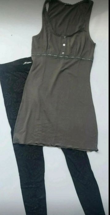 Duza paka ubrań damskich