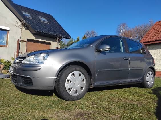 Volkswagen Golf V 1.9 TDI