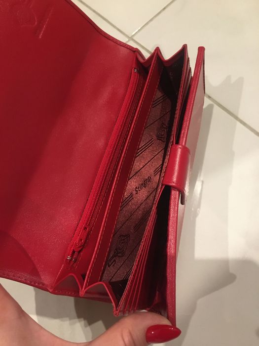 Кошелек портмоне женский из натур.кожи ската красный черный волны