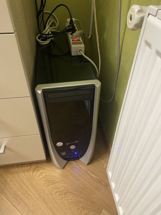 Продам компьтер