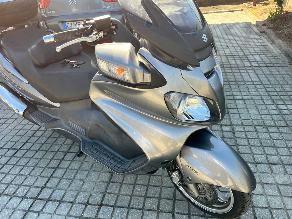 Suzuki Burgman 650 Executive