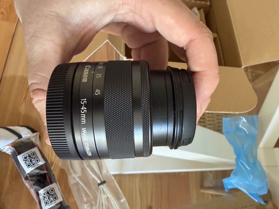 Canon EOS M3 + lente 15-45mm + acessorios (EF-M15-45 IS STM kit)