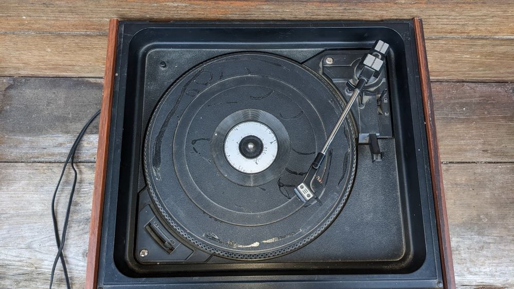 Gira discos antigo Rising MPS-700