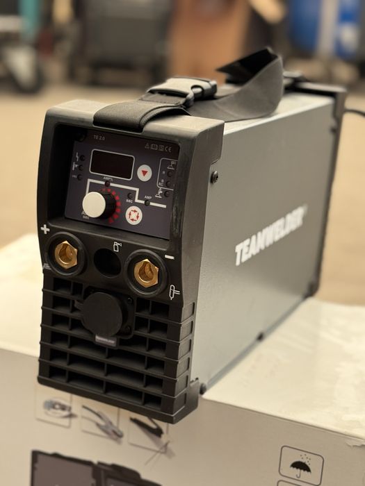 Spawarka mma EWM Pico 220 CEL