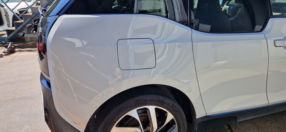 Guarda-lamas direito BMW i3 (I01)