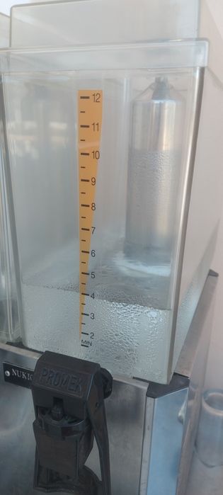 NOVAS Misturadora/dispensador de sumos PROMEK