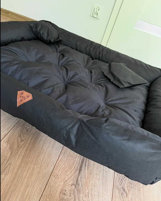 Legowisko dla psa XXL 130x105 czarne wodoodporne poduszki gratis Nowe