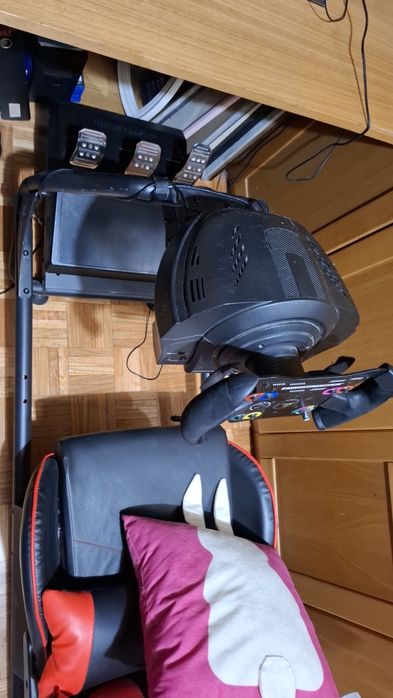 Base thrustmaster t300 Ferrari Alcântara