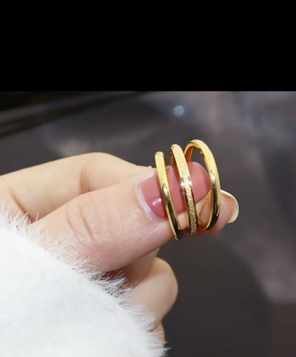 Три кольца из нержавеющей стали