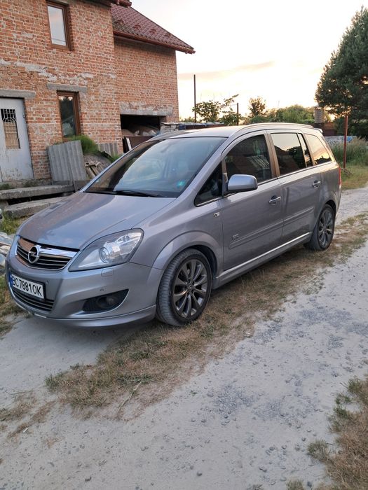 Opel Zafira 2011р.