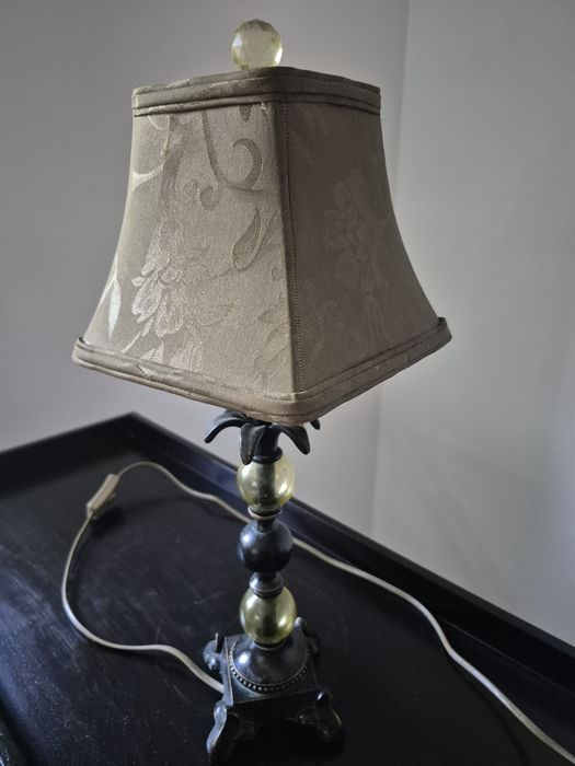 Candeeiro de mesa de apoio