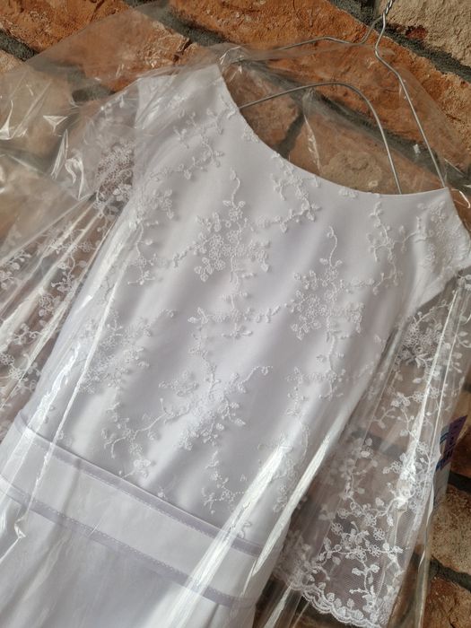 Suknia komunijna r.134