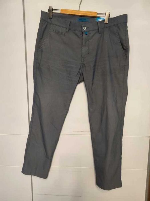 Pierre Cardin figure flex wygodne spodnie bawełniane 40/32