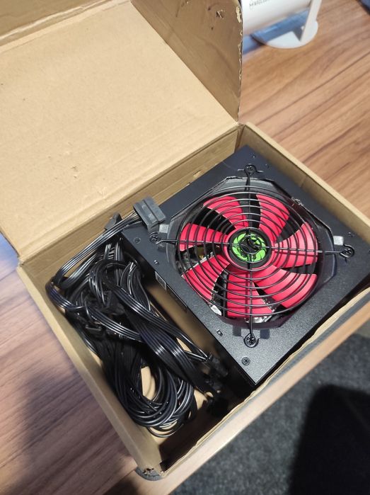 Продам блок живлення GameMax GM-500B (500 ват)
