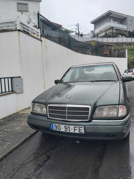 Mercedes-Benz C220 D