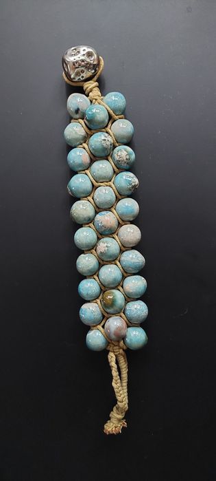 Bransoletka z kamieni