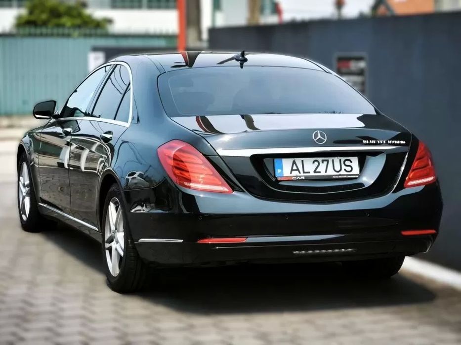 Mercedes-Benz S 300 BlueTEC Hybrid