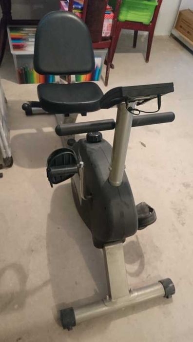 Rower treningowy stacjonarny poziomy leżący Buffalo RMC1