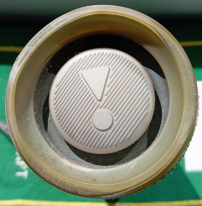 JBL Flip 5 conector cabo carregamento avariado