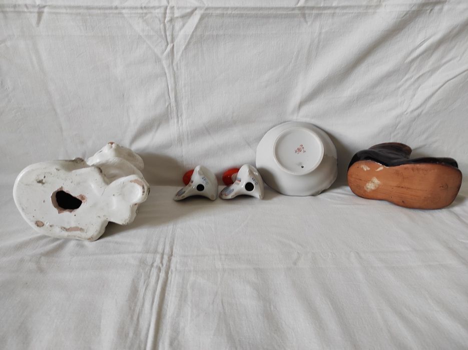 Статуэтки фарфоровые