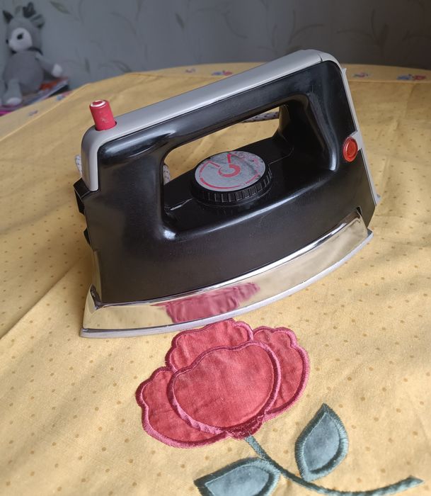 Утюг робочий праска