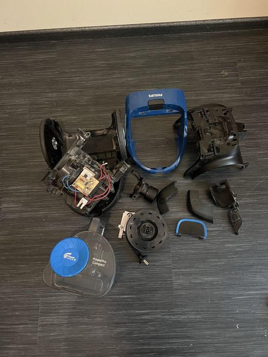 Пилосос Philips на запчастини