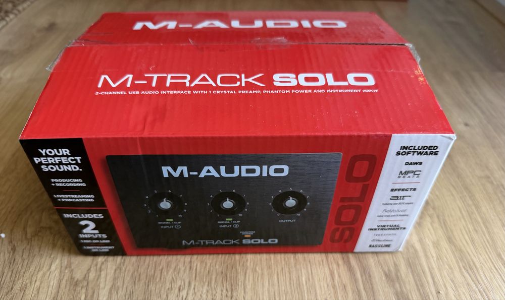 Placa de Som M-Audio M-Track Solo (Interface USB)