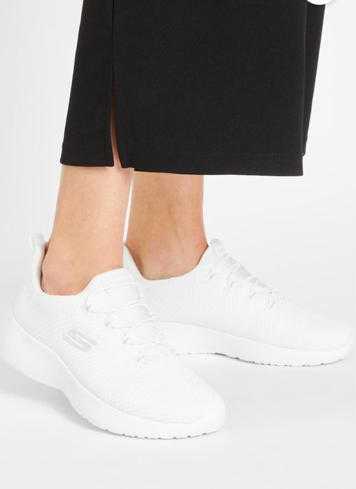 Легкие кроссовки SKECHERS Dynamight.