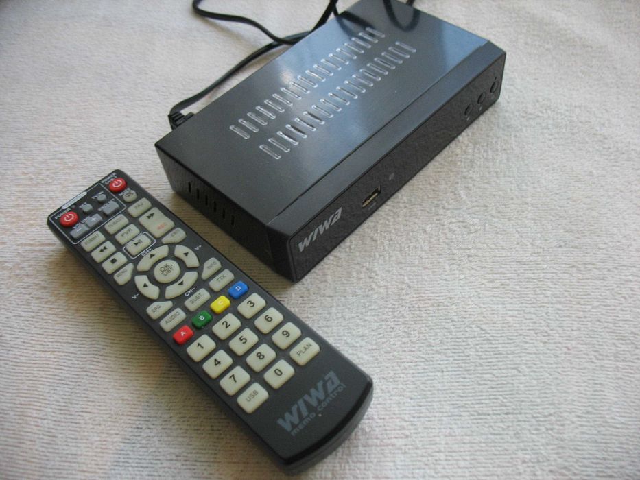 tuner dvb-t2 WIWA H.265 MAXX