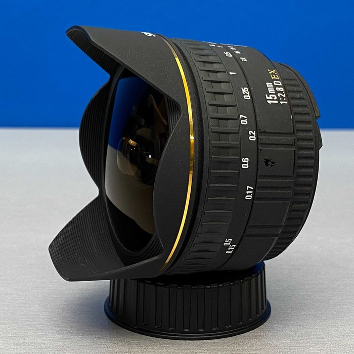 Sigma 15mm f/2.8 D EX Fisheye (Nikon)