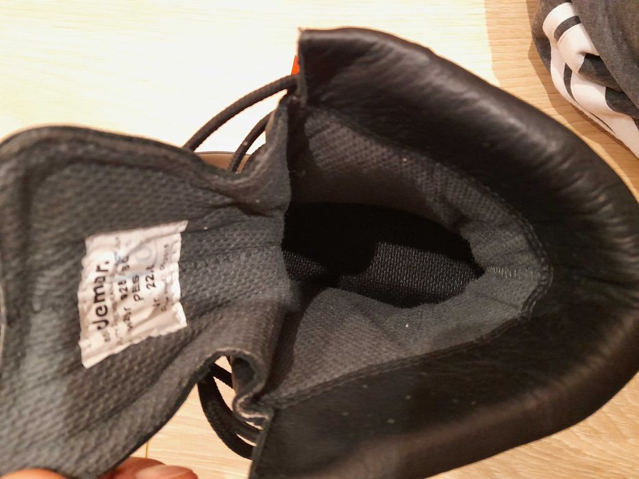 Nowe buty specjalne z membraną demar r.22.5