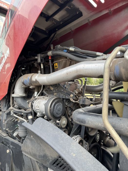 Трактор CASE MX340.