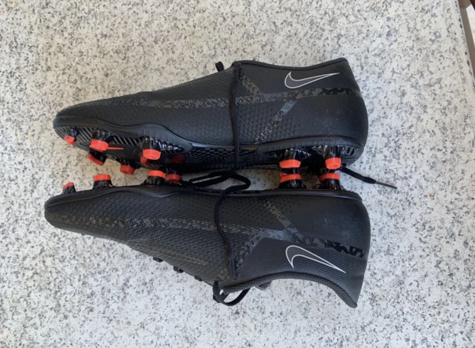 Chuteiras Nike Phantom GT Academy FG/MG