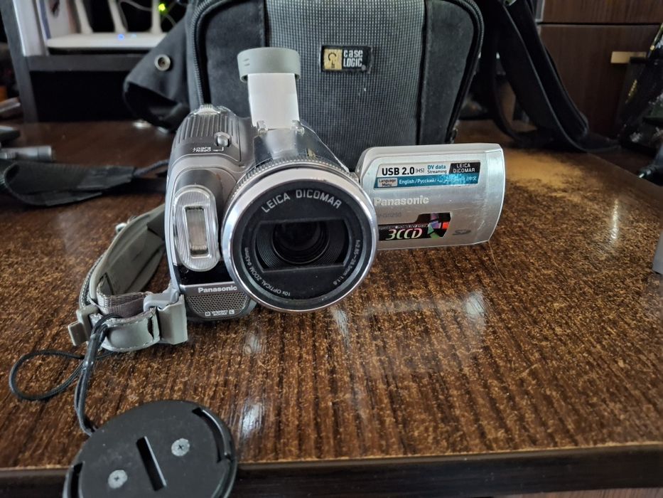 Відеокамера Panasonic NV-GS250