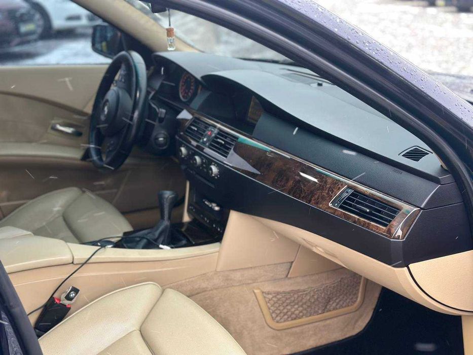 BMW 5 Series E60 | 2006 рік | 4.8 бензин