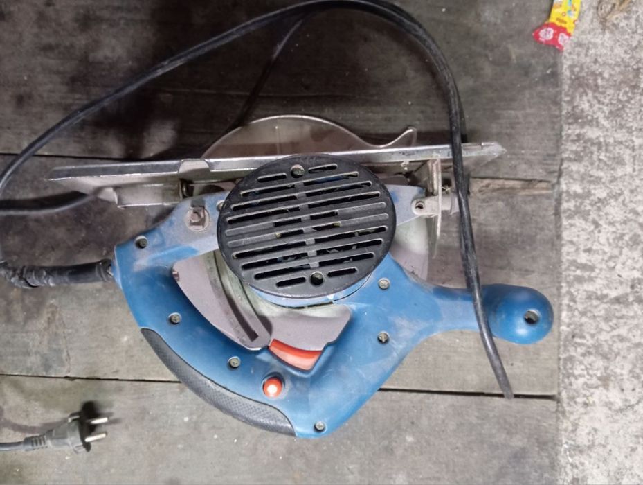 Дискова електрична пила паркетка