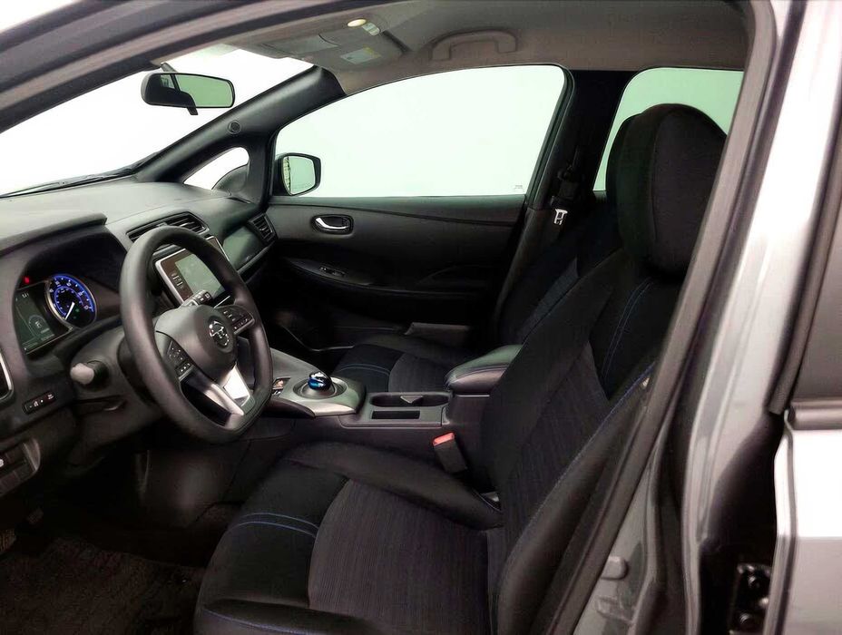 Nissan LEAF S Plus      2019