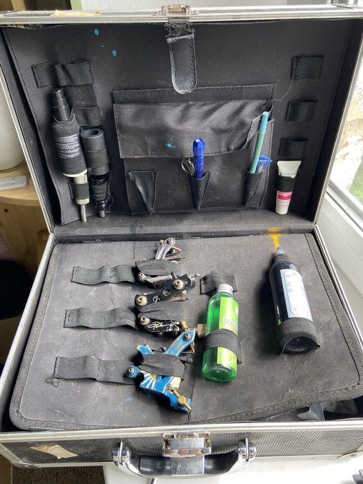 Набір для тату. Тату машинка