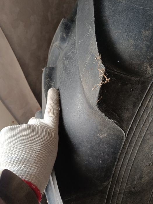 Opona 15.5 r38 z ciągnika MTZ