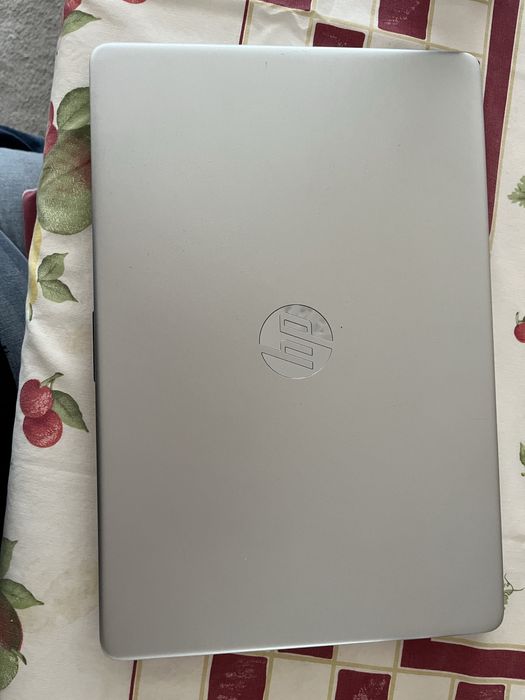 Portatil HP 15s