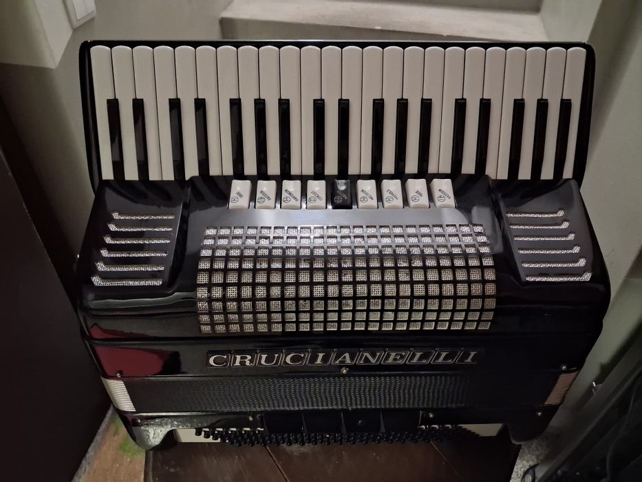 Acordeao crucianelli italiano