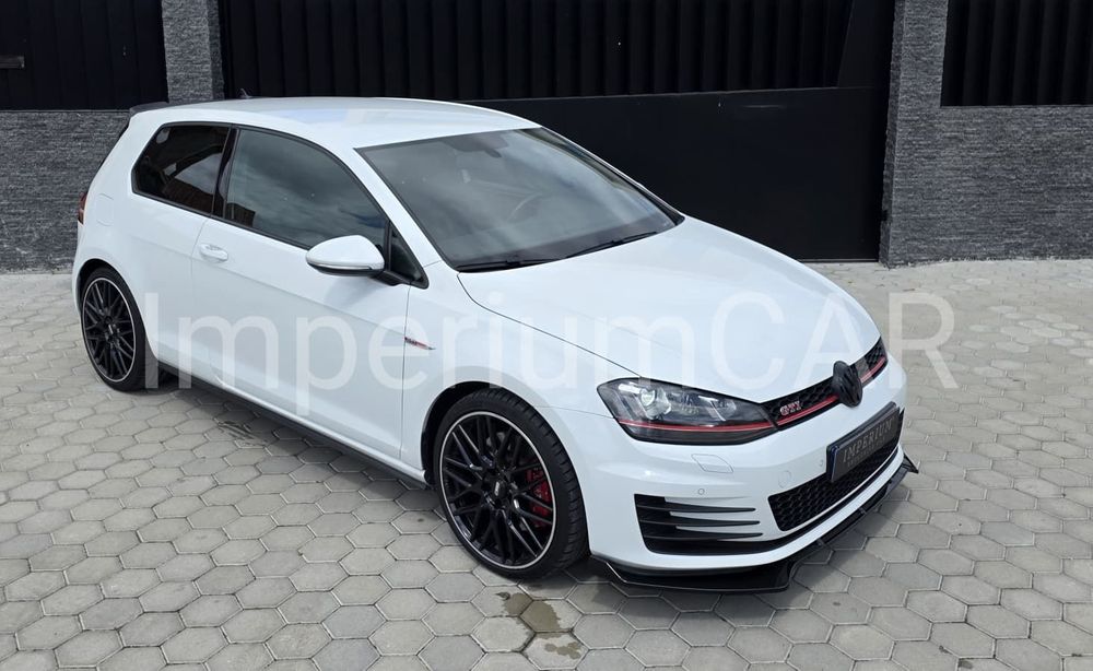 VW Golf GTI Performance BlueMotion DSG