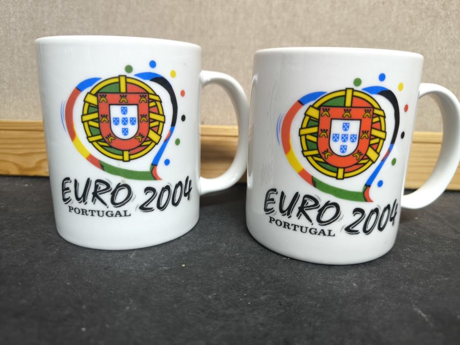 2 Chávenas Euro 2004 Portugal
Conjunto de duas chávenas comemorativas