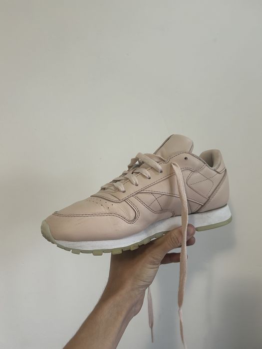 Стильні кросівки Reebok classic / 38.5