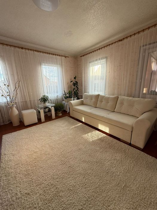 Продаж  будинку у Дергачах