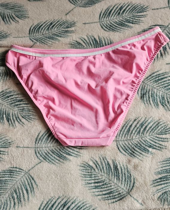 Cueca biquini rosa