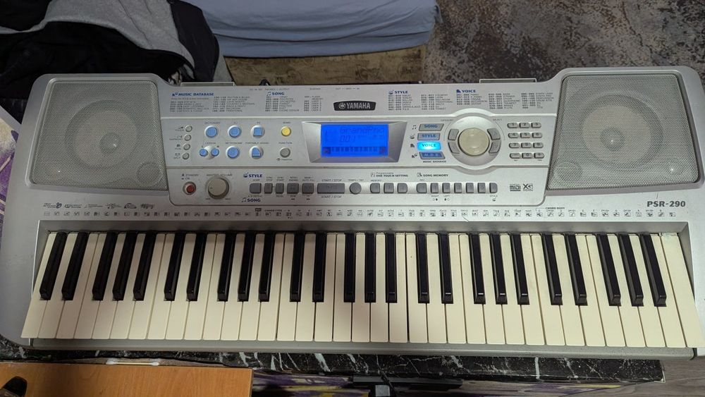 Сінтезатор YAMAHA PSR-290