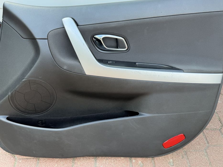 Boczek Kia ceed 2012