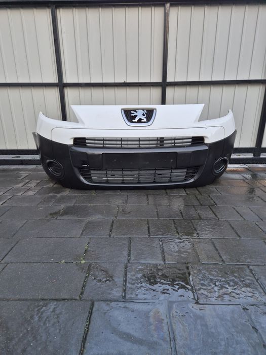 Zderzak przód przedni peugeot partner kod EWPA rok 11